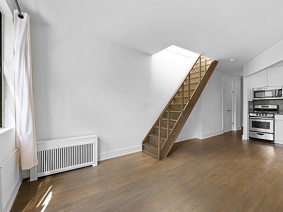 2nd image of 655 2nd Ave Ph C