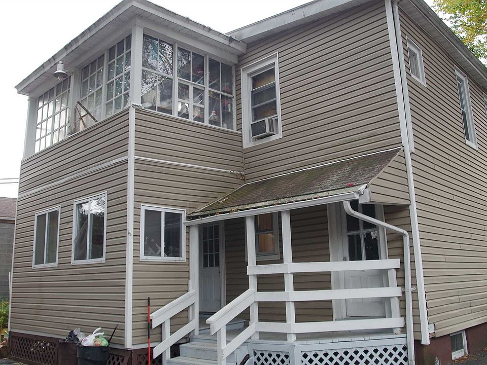 Building Photo 4