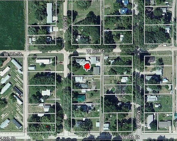 2nd image of 830 Ash St