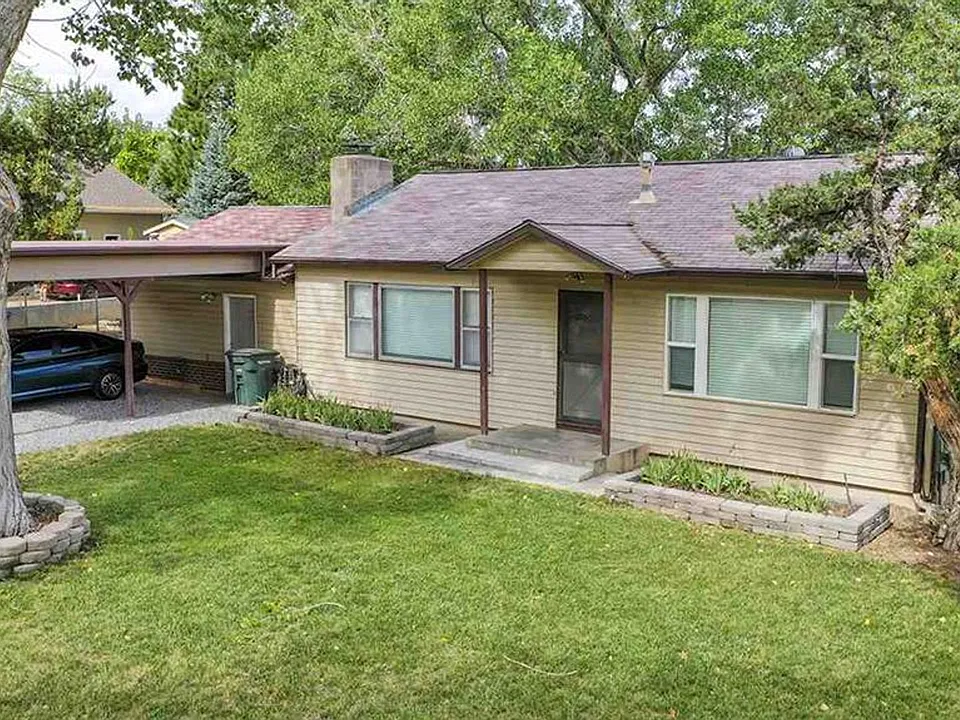 405 Dressell Dr #A