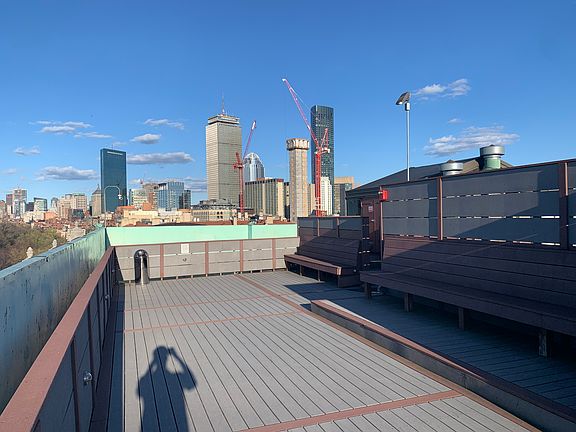 5th image of 462 Commonwealth Ave #3