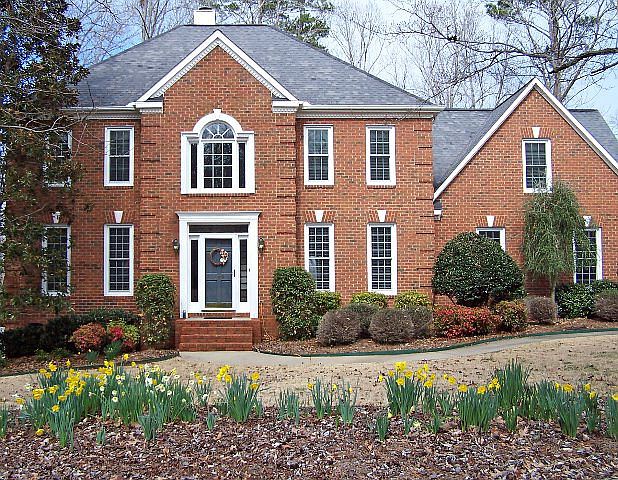 1st image of 209 Harvest Ln
