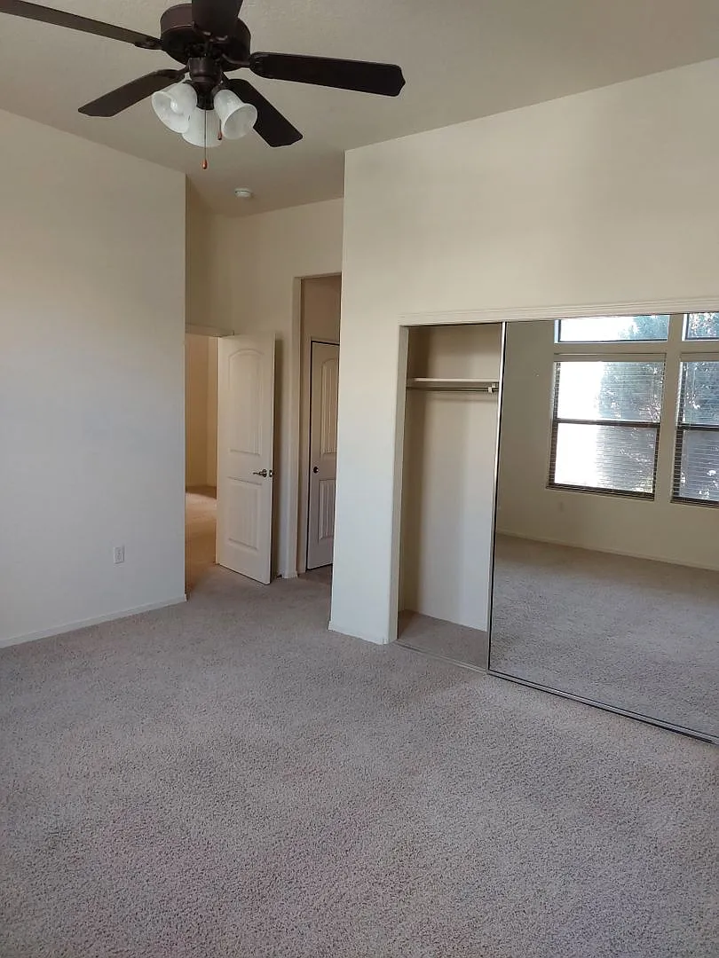 Move In Special-Beautiful Patio Home in Sonoma Ranch Area — Photo 3