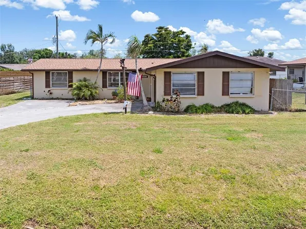 315 Holly Rd, Venice, FL 34293