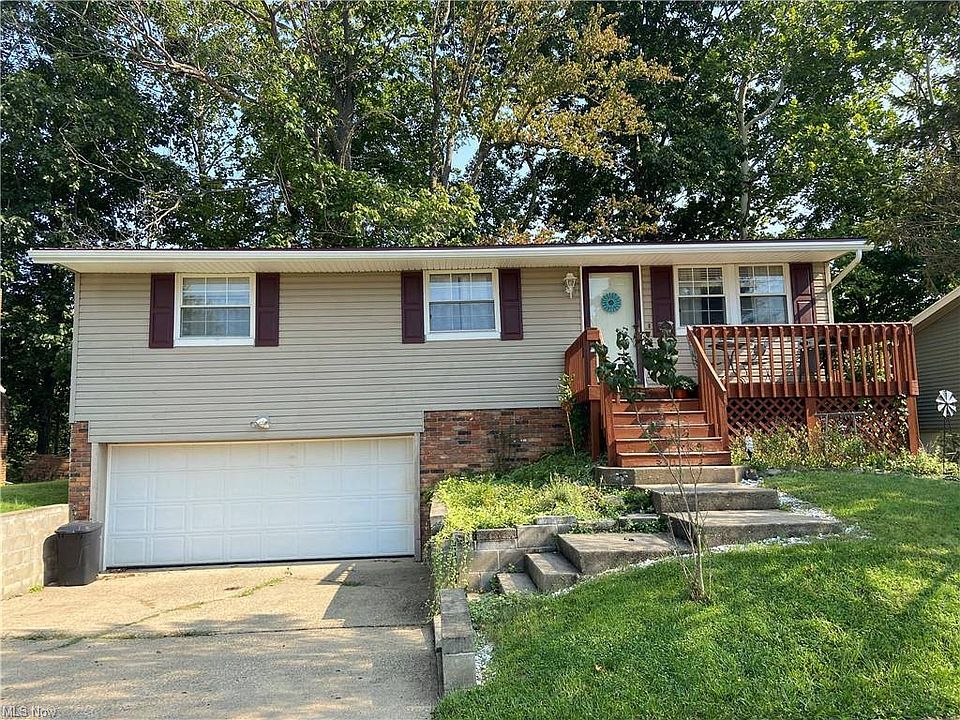 1st image of 1545 Quail Hollow Dr