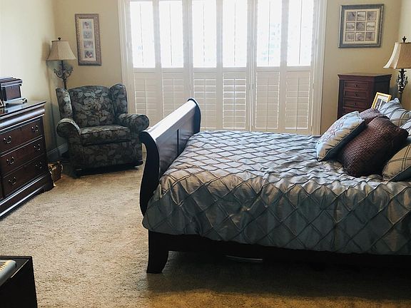 5th image of 1006 Dogwood Dr