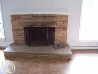 5th image of 23740 Oak Glen Dr