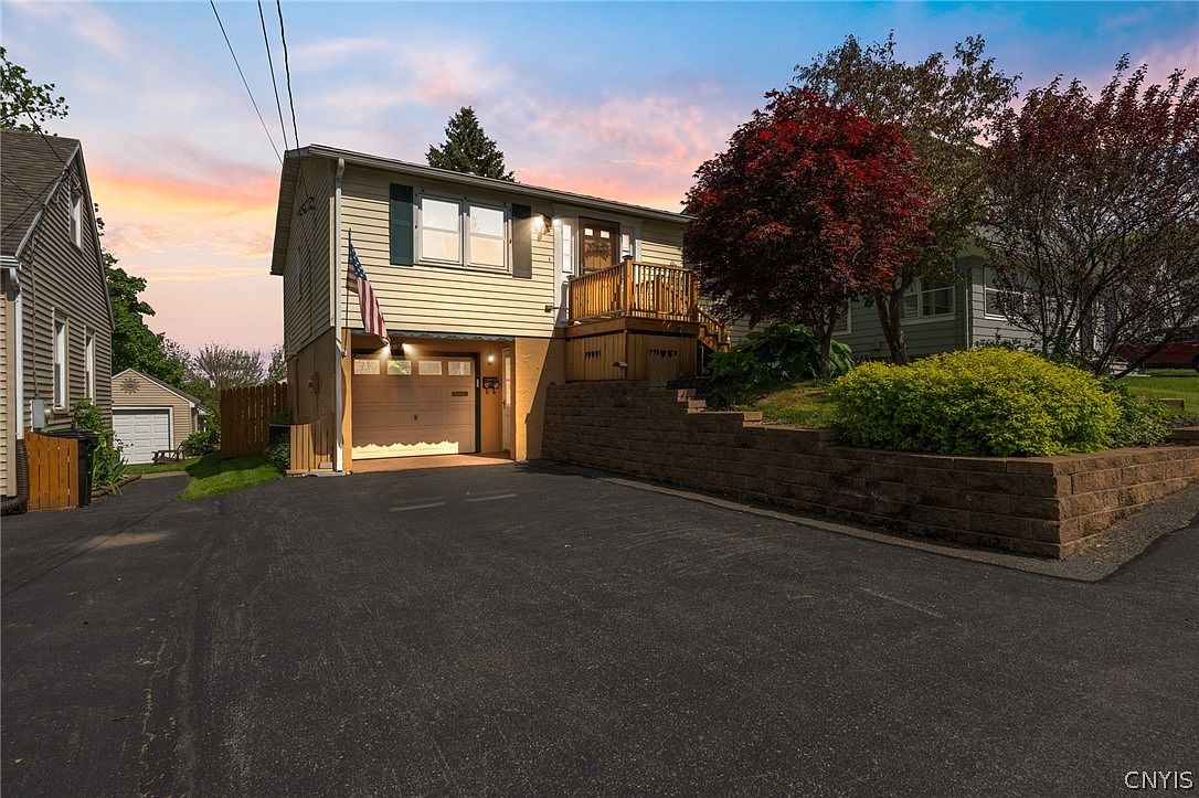 427 Darlington Rd E, Syracuse, NY 13208 Zillow