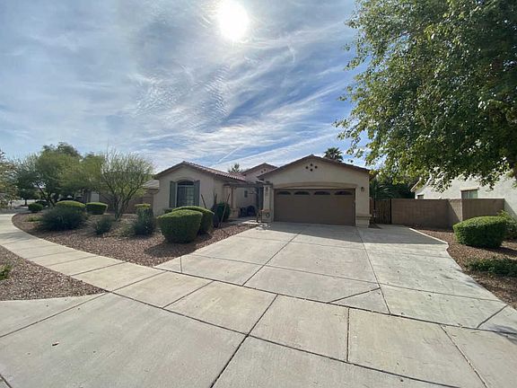 5th image of 8779 W Gardenia Ave