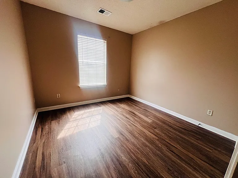 915 Carina Pass — Photo 13