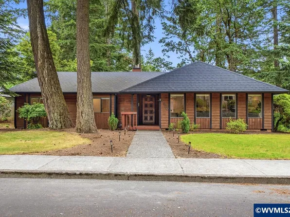 4580 Patriot Ct SE, Salem, OR 97302