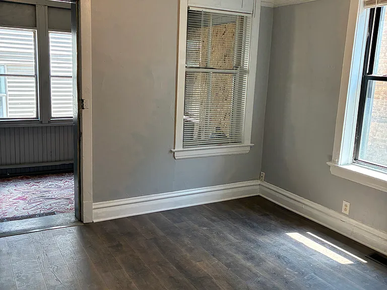 3337 S Lituanica Ave #1R — Photo 9