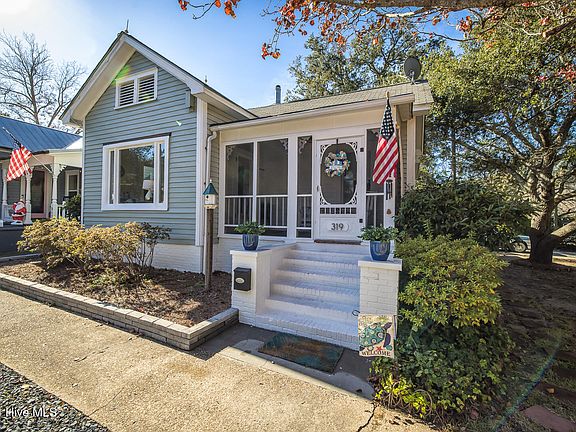 2nd image of 319 Clarendon Avenue