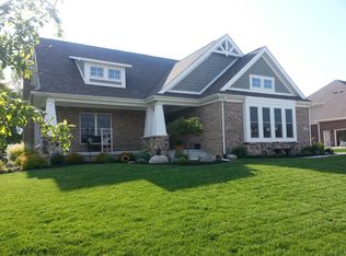 16608 Holly Oak Dr, Westfield, IN 46074