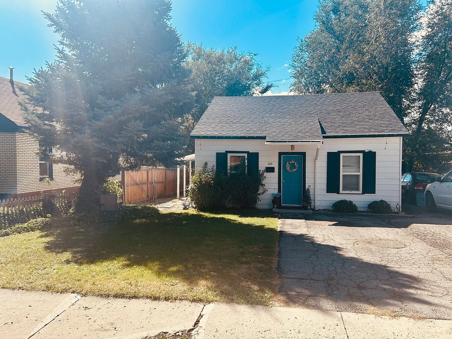 Cozy 2 bed, 1 bath home in Pleasant Grove! — Photo 2