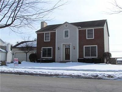 2nd image of 750 Andrea Ln