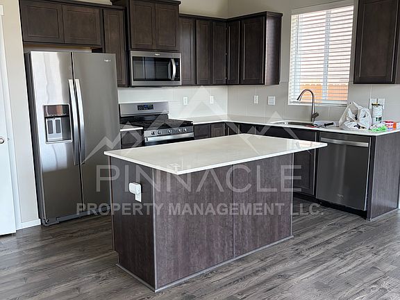 3rd image of 2906 Longhorn Loop