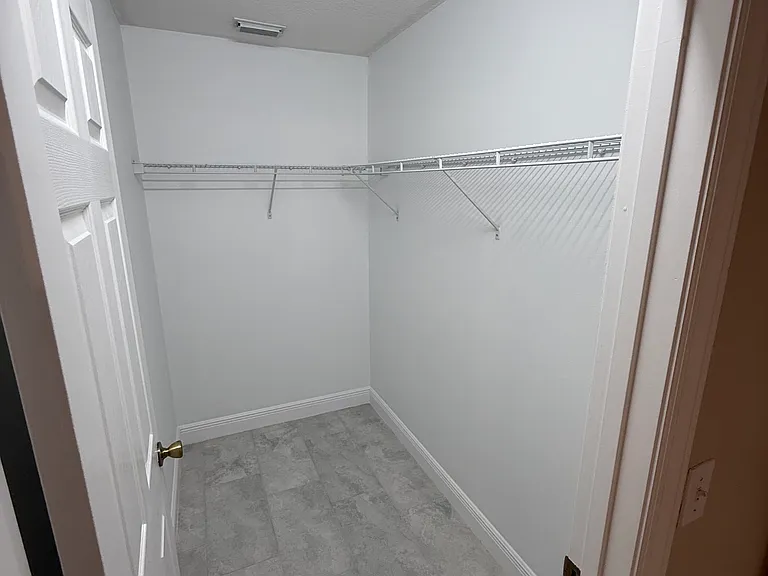 3561 SW San Benito St — Photo 10
