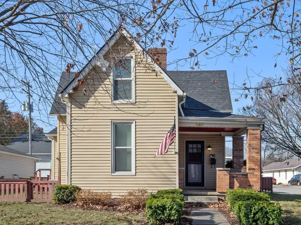 1107 S 9th St, Noblesville, IN 46060