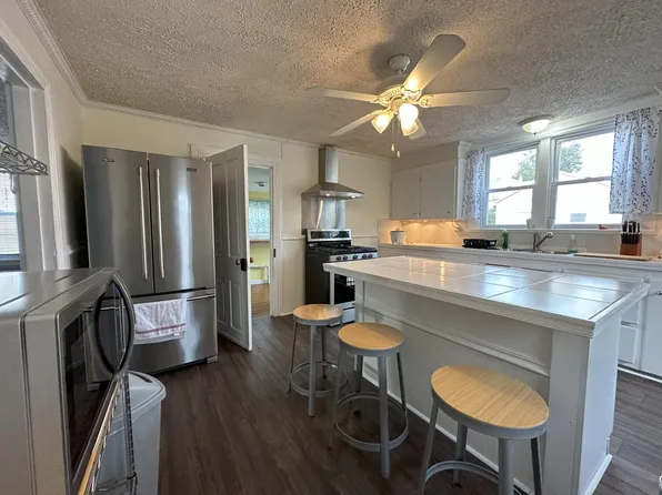 960 Vine St, Danville, PA 17821