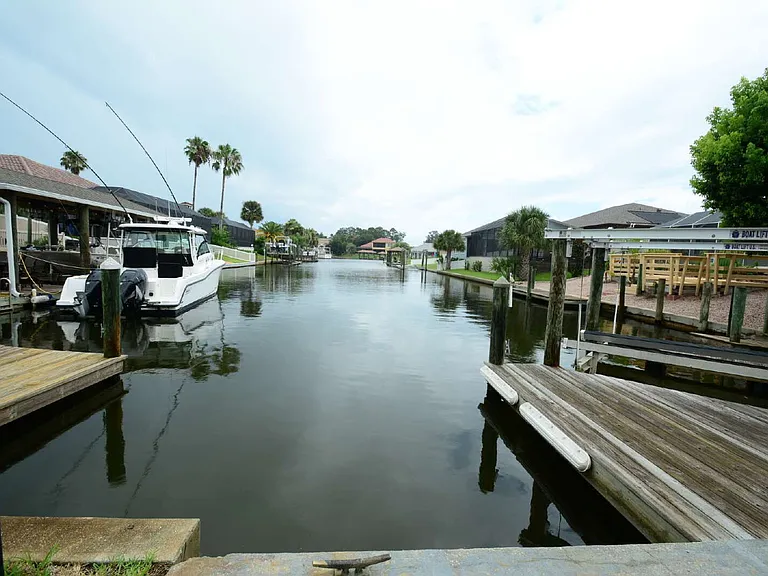 58 Comanche Ct — Photo 3