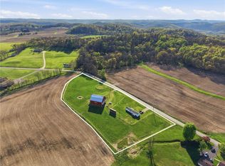 2117 Tunnelton Rd, Clarksburg, PA 15725