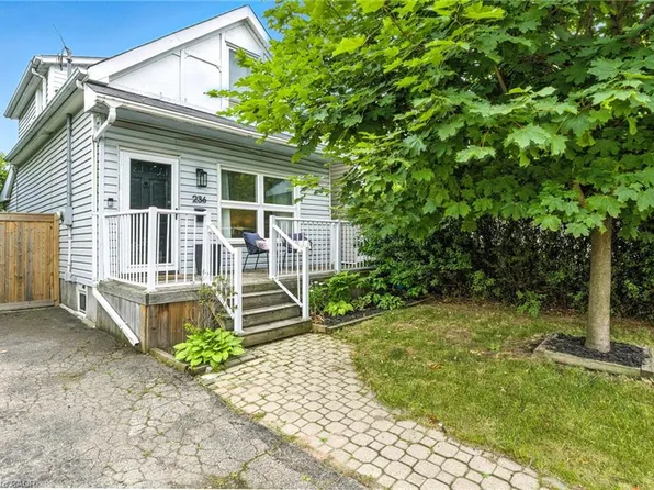 236 Cope St, Hamilton, ON L8H 5B5