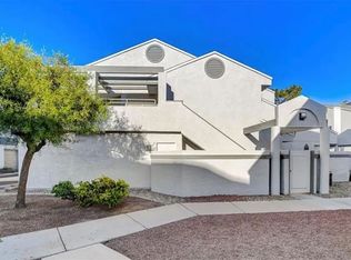 5600 Orchard Ln, Las Vegas, NV 89110