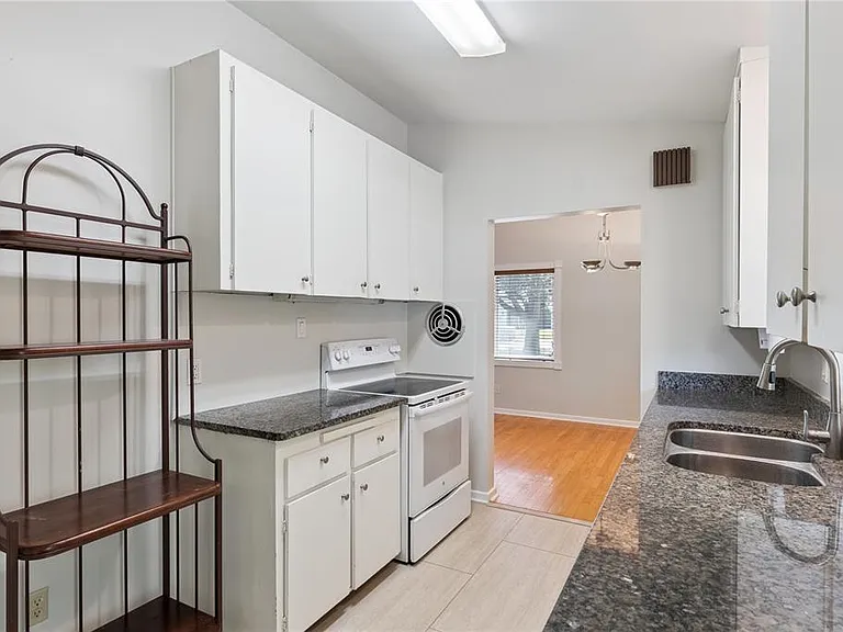 508 Dunblane Dr — Photo 7