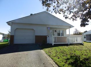 78 Innsbruck Dr, Toms River, NJ 08757
