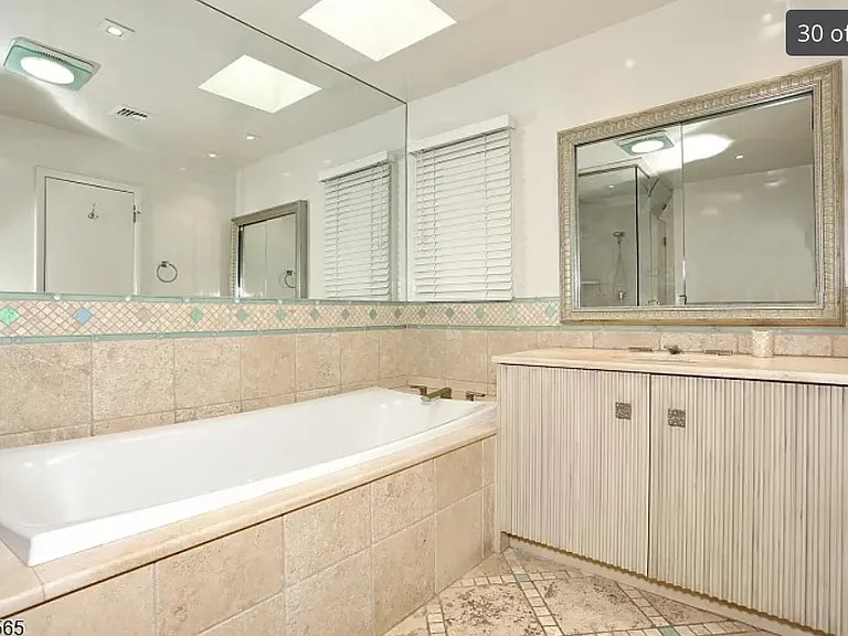 362 French Ct — Photo 18