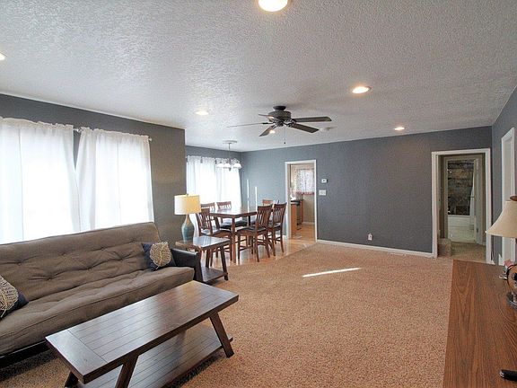 2nd image of 601 N 2nd St