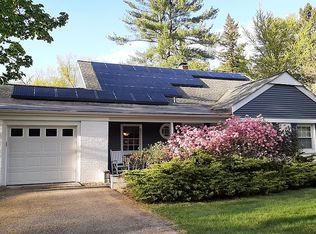 37 Yates Blvd, Poughkeepsie, NY 12601