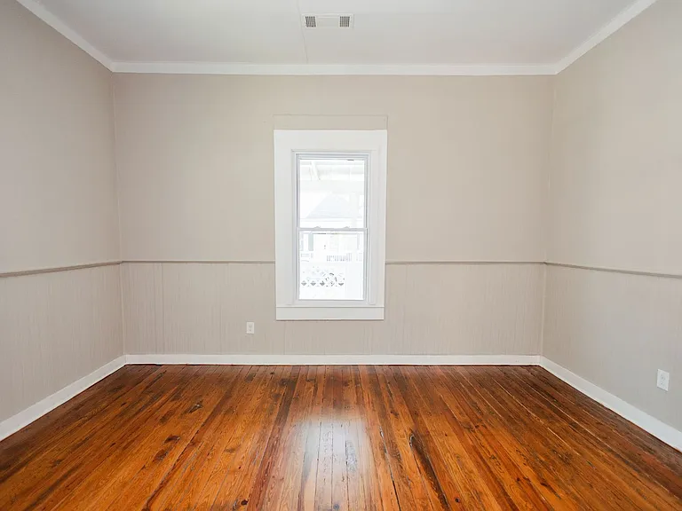 732 Williams St — Photo 8