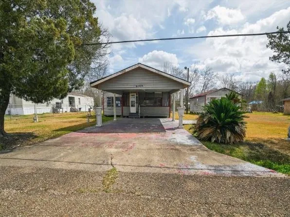 44575 Braud St, Sorrento, LA 70778