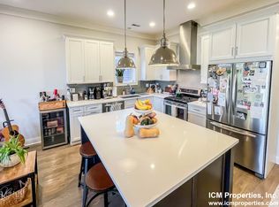 1236 W Oakdale Ave #1, Chicago, IL 60657