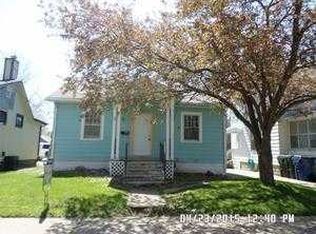 514 Pleasant St, Waterloo, IA 50702