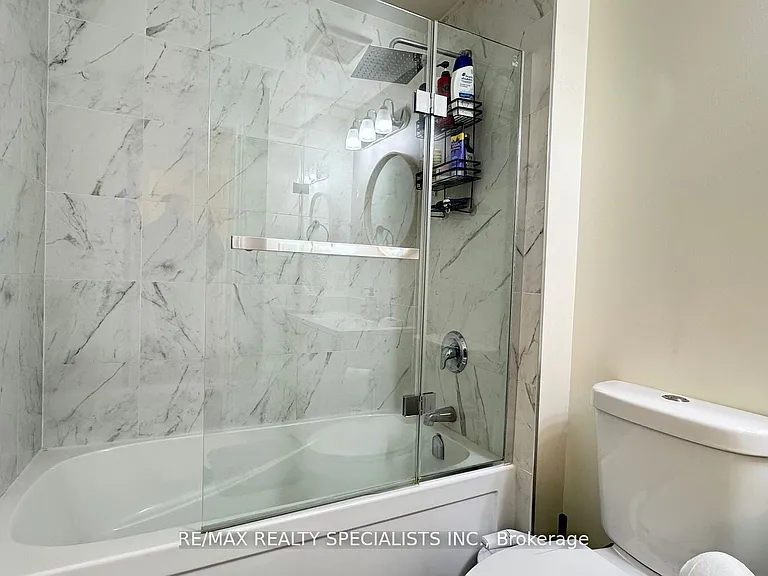 4016 Kilmer Dr #112 — Photo 43