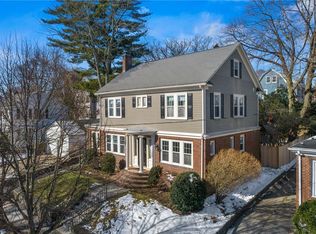 12 Holly St, Providence, RI 02906