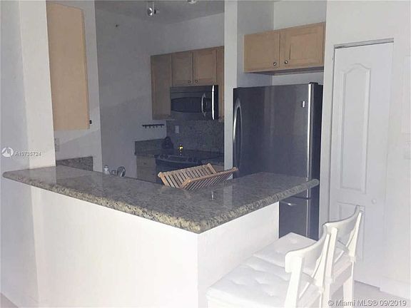 2nd image of 6001 SW 70th St APT 221