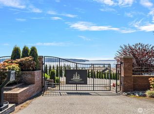 1420 Sergios View Ln, Oak Harbor, WA 98277