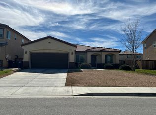 3550 Half Dome Ave, Rosamond, CA 93560