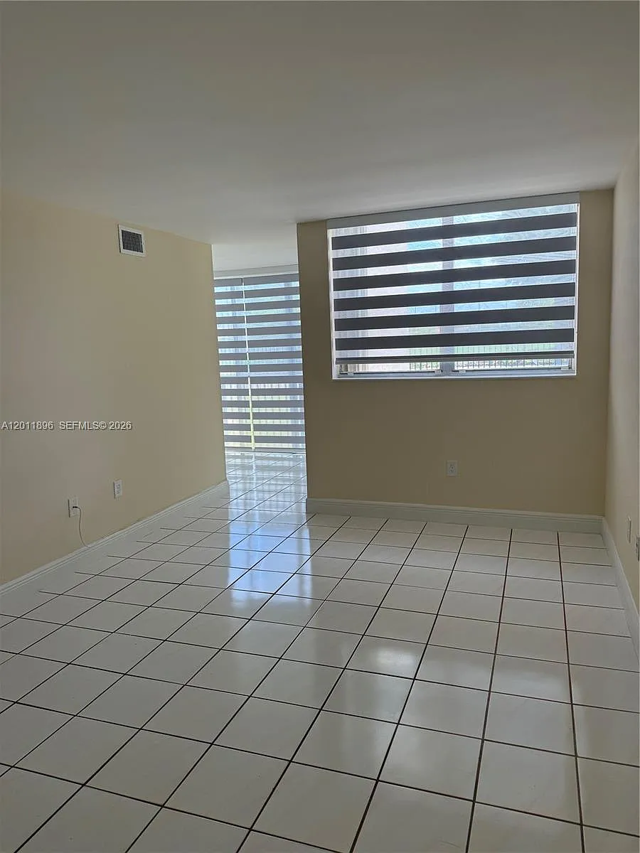 Building Photo - 9411 SW 4th St #111