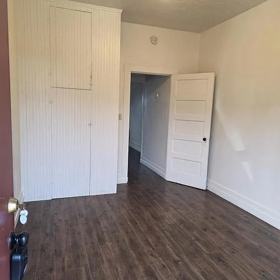 104 NE A St — Photo 10