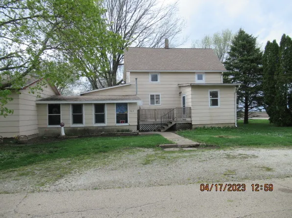 364 N Elm St, Paxton, IL 60957