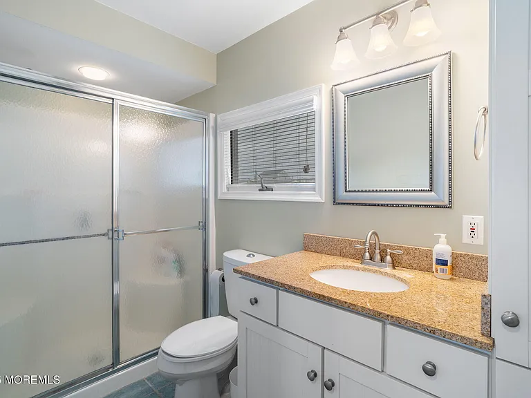 60 Mary Alice Rd — Photo 15