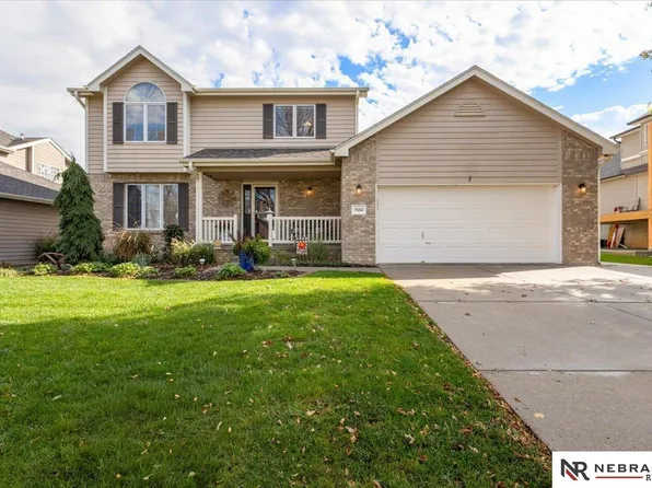 7656 S 37th St, Lincoln, NE 68516