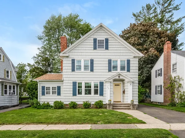 442 Woodstock Avenue, Stratford, CT 06614