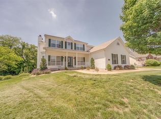 1195 Preswyck Dr, Shiloh, IL 62221