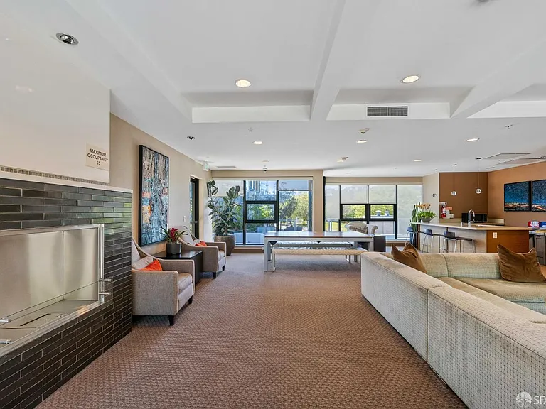 330 Mission Bay Blvd #701 — Photo 18